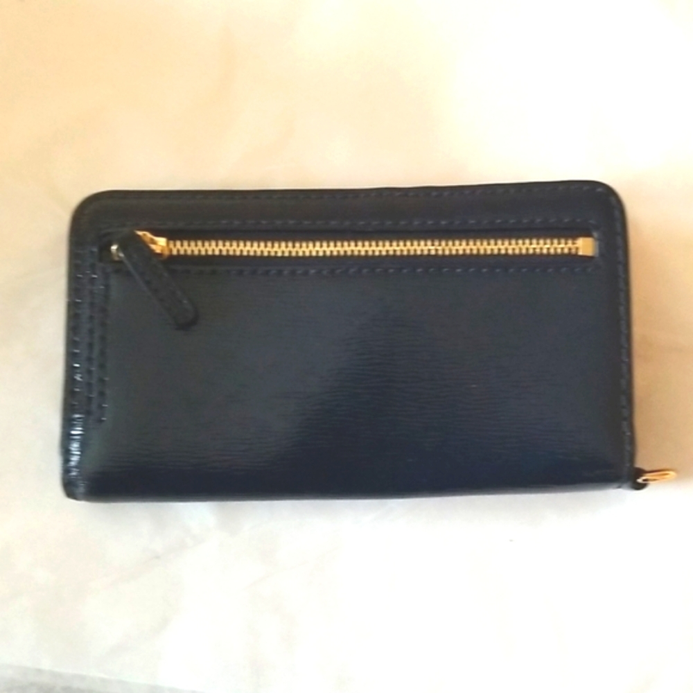Michael Kors Navy Rectangular Wallet - Picture 2 of 7